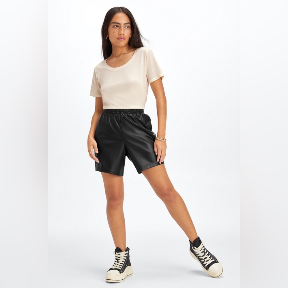 Fabletics NWTs Vegan Leather High Waisted Shorts Black - Picture 3 of 7